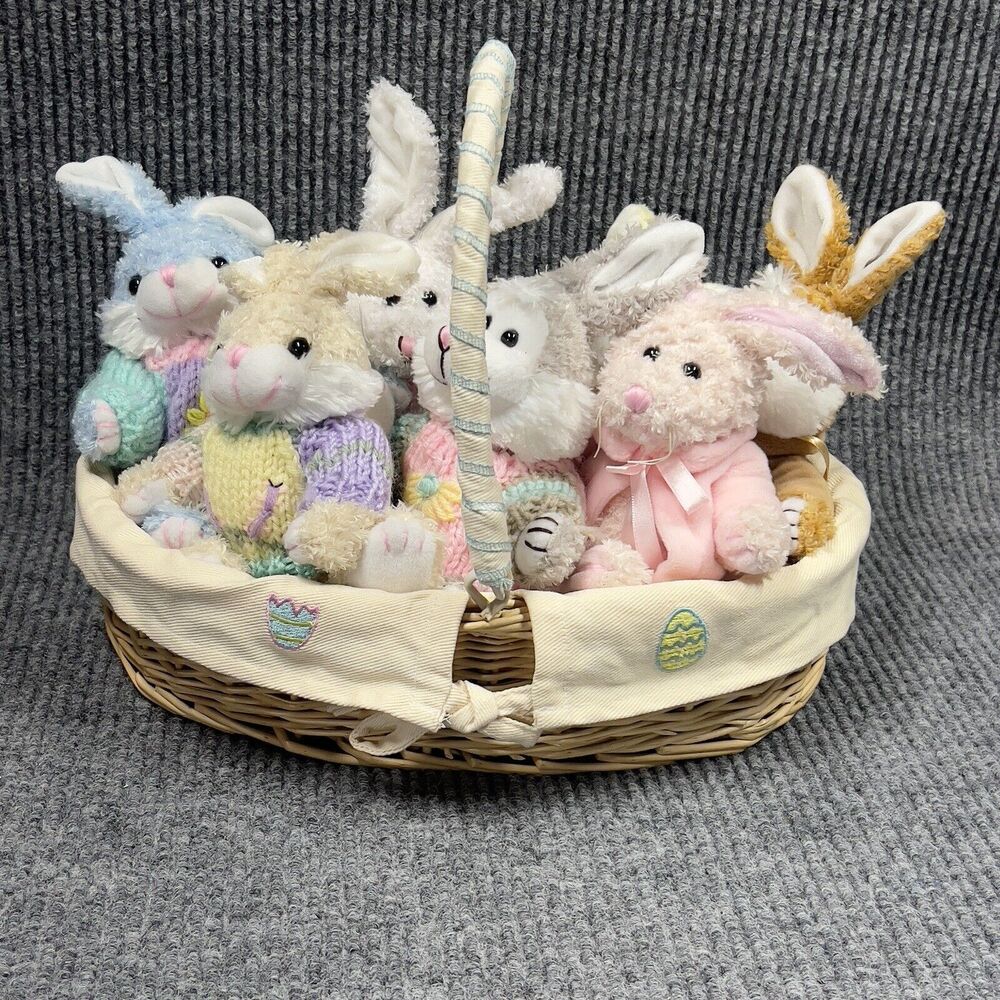 VTG 1999 Chrisha‎ Playful 7 Bunny Rabbit Plush in Wicker Basket EASTER Knit Tops